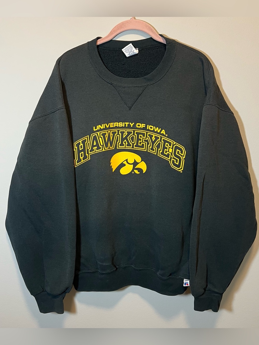 Vintage Russell Athletic Iowa Hawkeyes Crewneck Sweatshirt Large